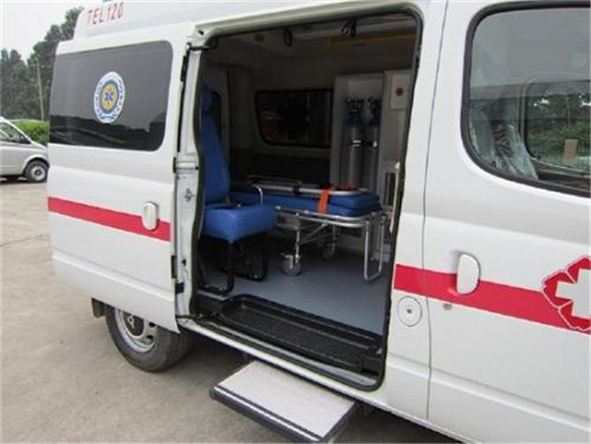 广宁救护车出租服务案例7