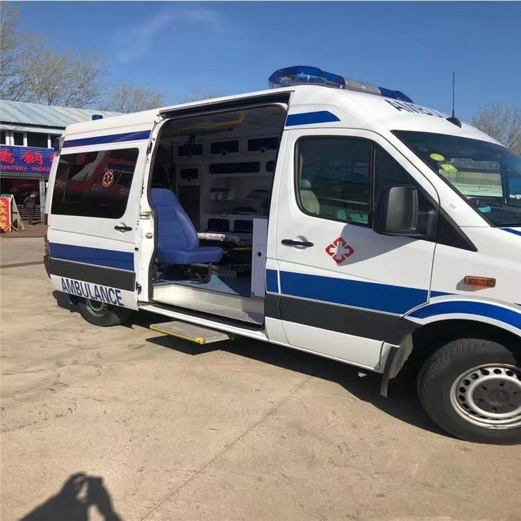 广宁私人长途救护车出租转院回家
